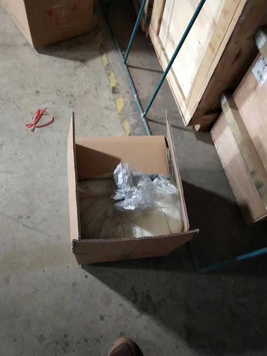 聚氨酯包裝發(fā)泡灌注機(圖2) Q2600D聚氨酯包裝發(fā)泡灌注案例