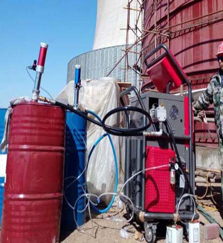 除鹽水箱防腐可以使用聚脲防腐涂料嗎(圖1) 除鹽水箱聚脲噴涂機施工案例