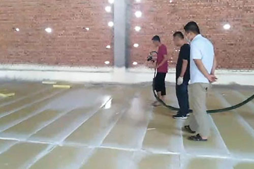 冷庫保溫施工專用聚氨酯噴涂發(fā)泡機(圖2) 冷庫保溫施工專用聚氨酯