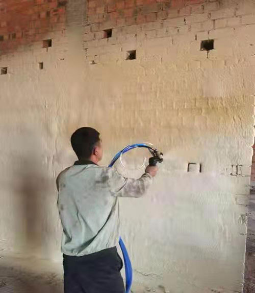 冷庫建筑保溫材料 聚氨酯硬泡發(fā)泡機(jī)設(shè)備(圖3) 冷庫建筑保溫材料聚氨酯硬泡發(fā)泡案例