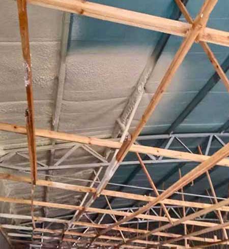 養(yǎng)殖場(chǎng)噴涂(圖4) 養(yǎng)殖場(chǎng)噴涂