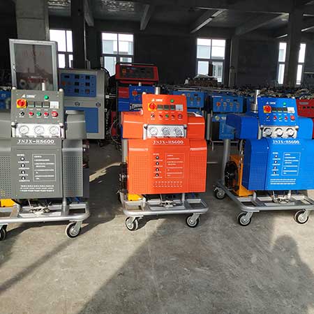 H5600現(xiàn)場(chǎng)聚氨酯硬泡保溫施工(圖1) H5600現(xiàn)場(chǎng)聚氨酯硬泡保溫施工設(shè)備
