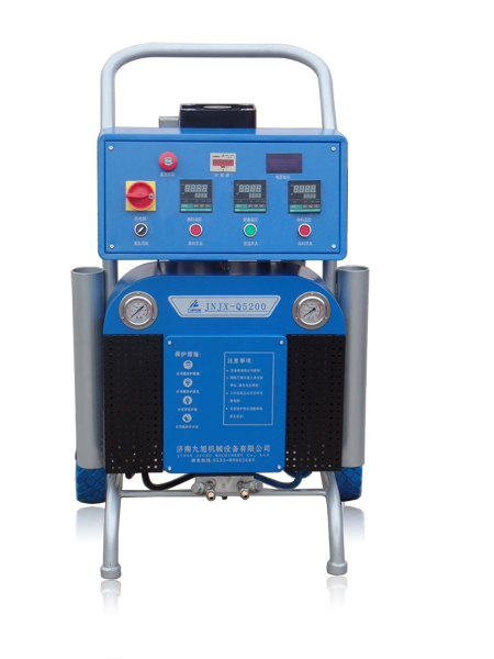 聚脲噴涂設(shè)備廠家(圖1) H5600液壓聚脲噴涂設(shè)備